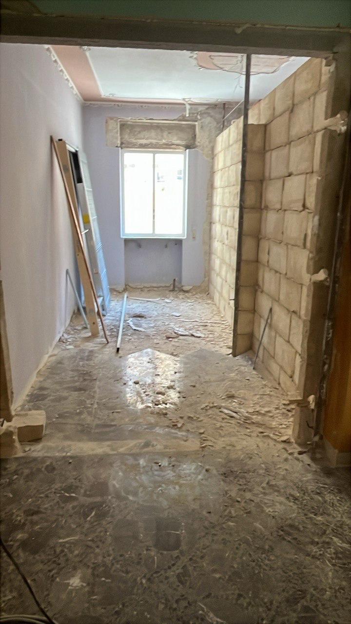 Interior Partition Walls & Structural Divisions